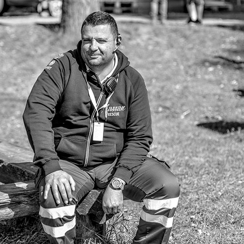Surviving a terrorist attack - A paramedic’s tale*In August, a Moroccan asylum seeker attacked ten people in the town of Turku in Finland. Christo Motz speaks to paramedic Hassan Zubier, who was stabbed several times as he tried to save the life of a fatally injured woman